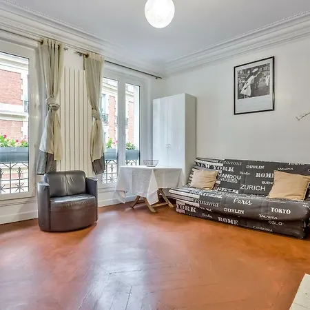 Appartamento Beautiful Flat For 6 People In The 16th District Parigi